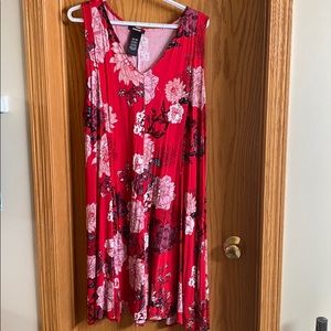 Summer dress, never worn! Size XXL.